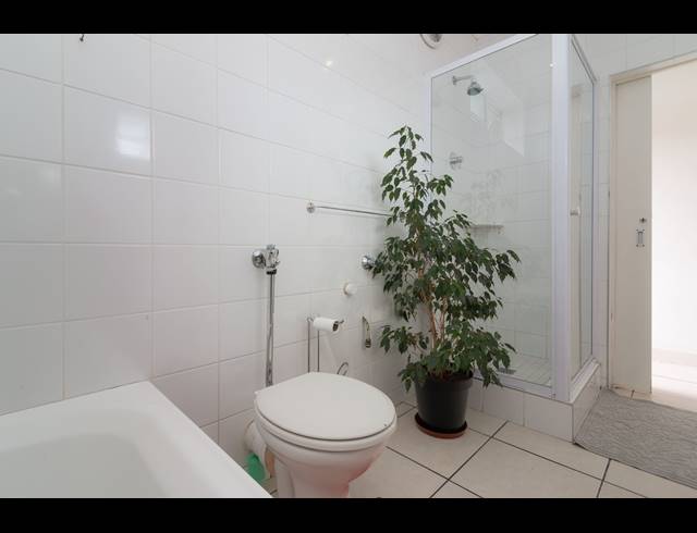 1 bed property to rent in DISTRICT SIX